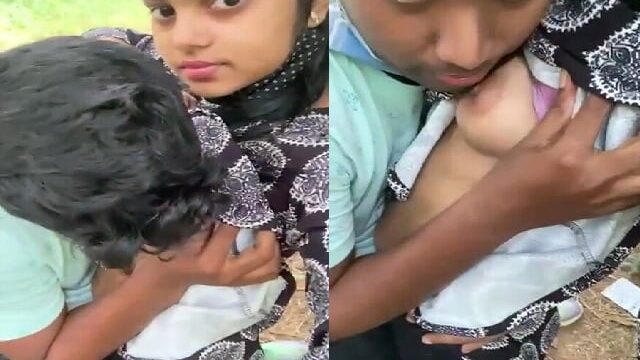 Indian viral mms hot school girl small boobs sucking and pussy fingering with bf