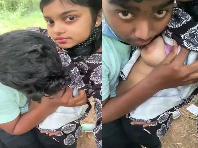 Indian viral mms hot school girl small boobs sucking and pussy fingering with bf