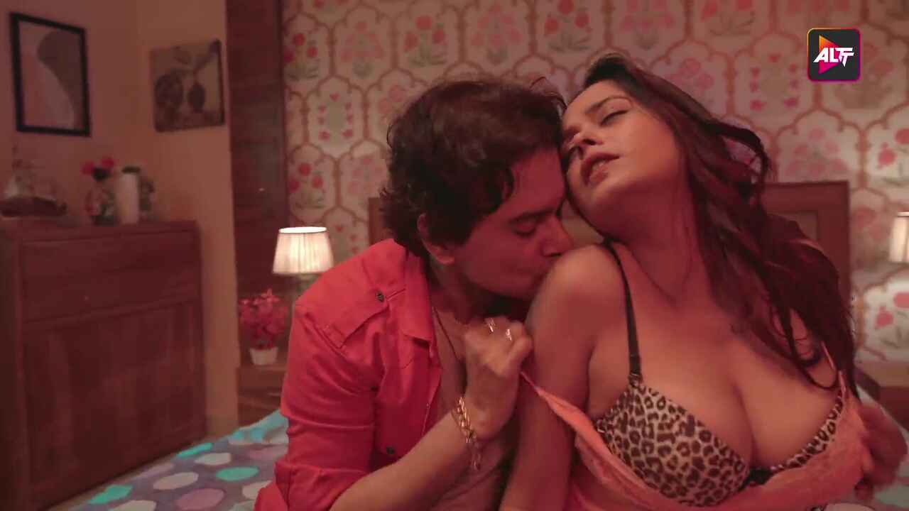 Utha Patak 3 2024 AltBalaji Hot Hindi Porn Web Series S01Ep10
