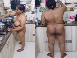 New Indian viral sexy mms Mature south Indian mallu mom nude in kitchen recorded by son friend