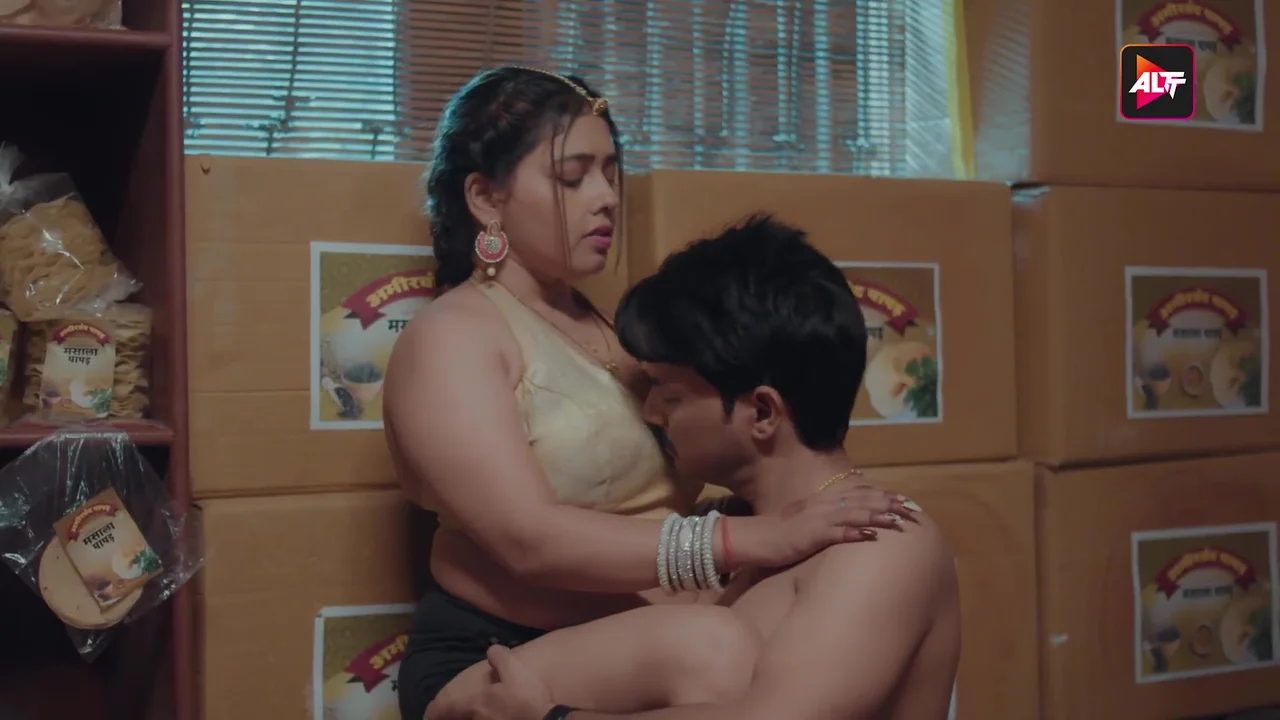 Ghoonghat Ki Aad Mein 2024 AltBalaji Hot Hindi Porn Web Series S01Ep02