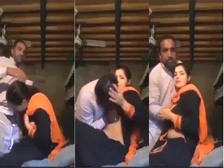 fsiblog org mms Sexy Paki wife Blowjob and Boobs Sucking with Sasur